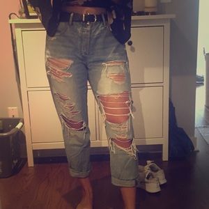 Ripped denim boyfriend jeans
